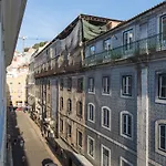 Lovelystay - Lisbon Downtown Dom Duarte