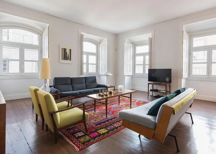 Lovelystay - Lisbon Downtown Dom Duarte
